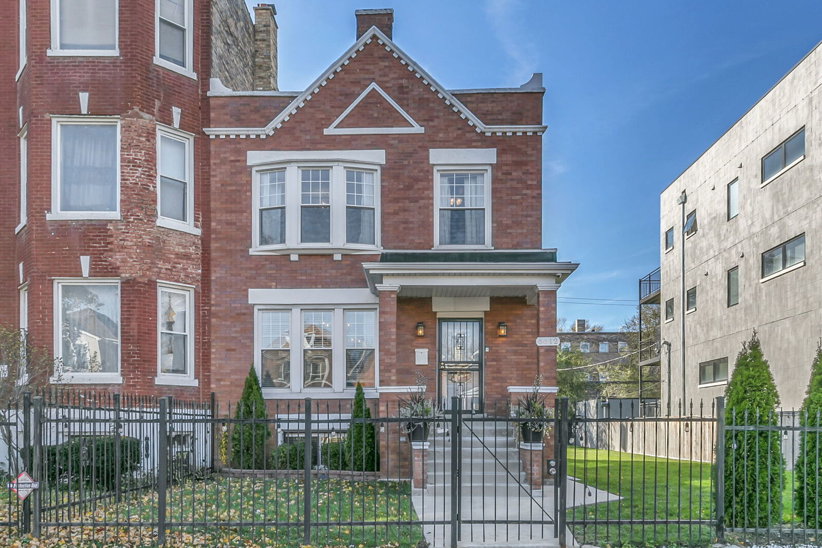 Property Photo: 6612 S University Avenue IL 60637