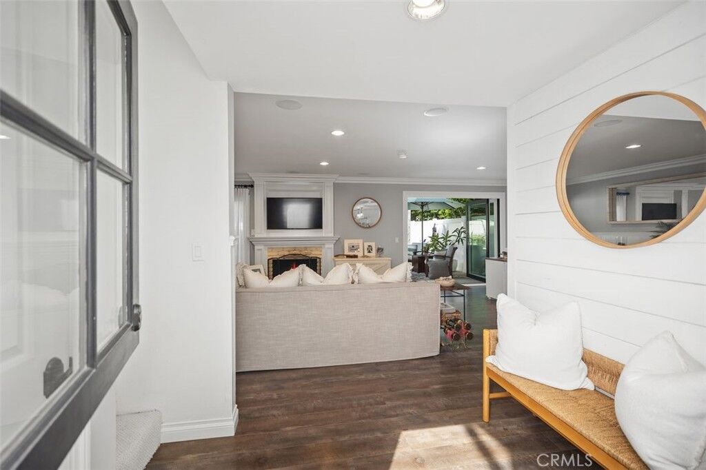 Property Photo: 30321 Via Reata CA 92677