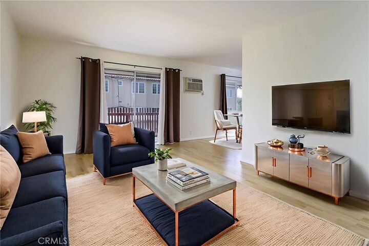 Property Photo:  3813 Huron Avenue 4  CA 90232 