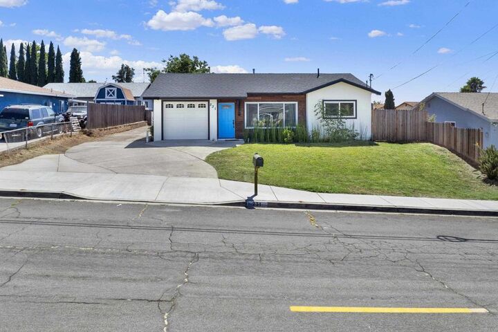 Property Photo:  231 Cananea Street  CA 92084 