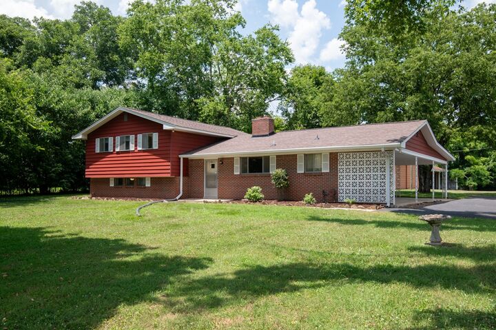 1386 Long Hollow Pike  Gallatin TN 37066 photo