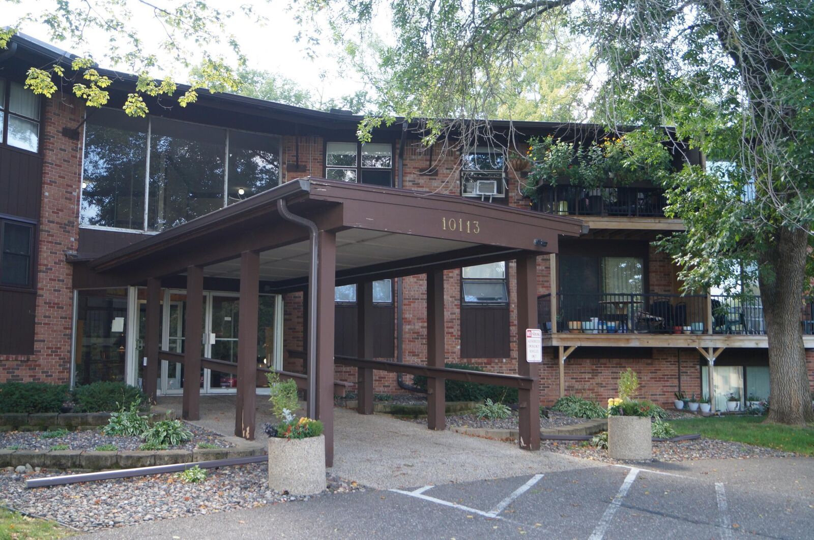Property Photo: 10113 W 34th Street 338 MN 55305