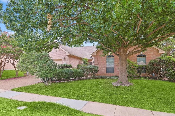 Property Photo: 7918 Ruskin Circle TX 75034