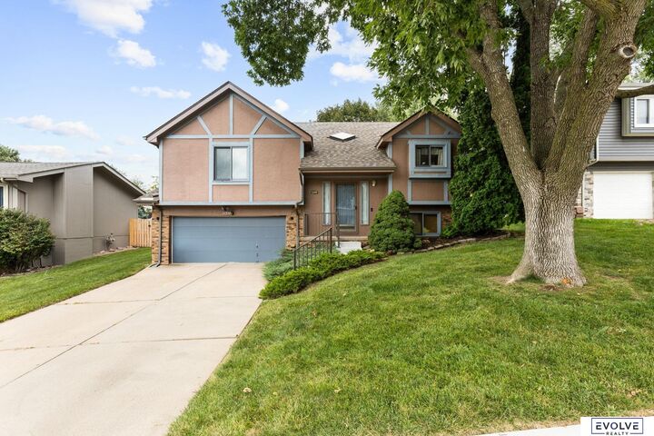 11338 Jaynes Street  Omaha NE 68164 photo