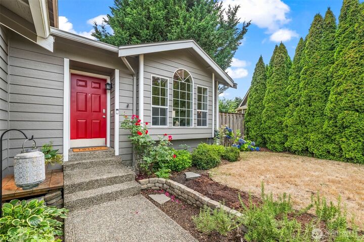 Property Photo:  11704  40th Av Ct NW  WA 98332 