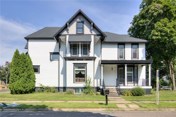 Property Photo: 603 Bay Street WI 54729