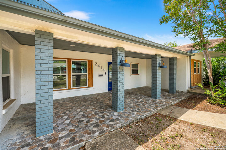 2414 Texas Ave  San Antonio TX 78228 photo