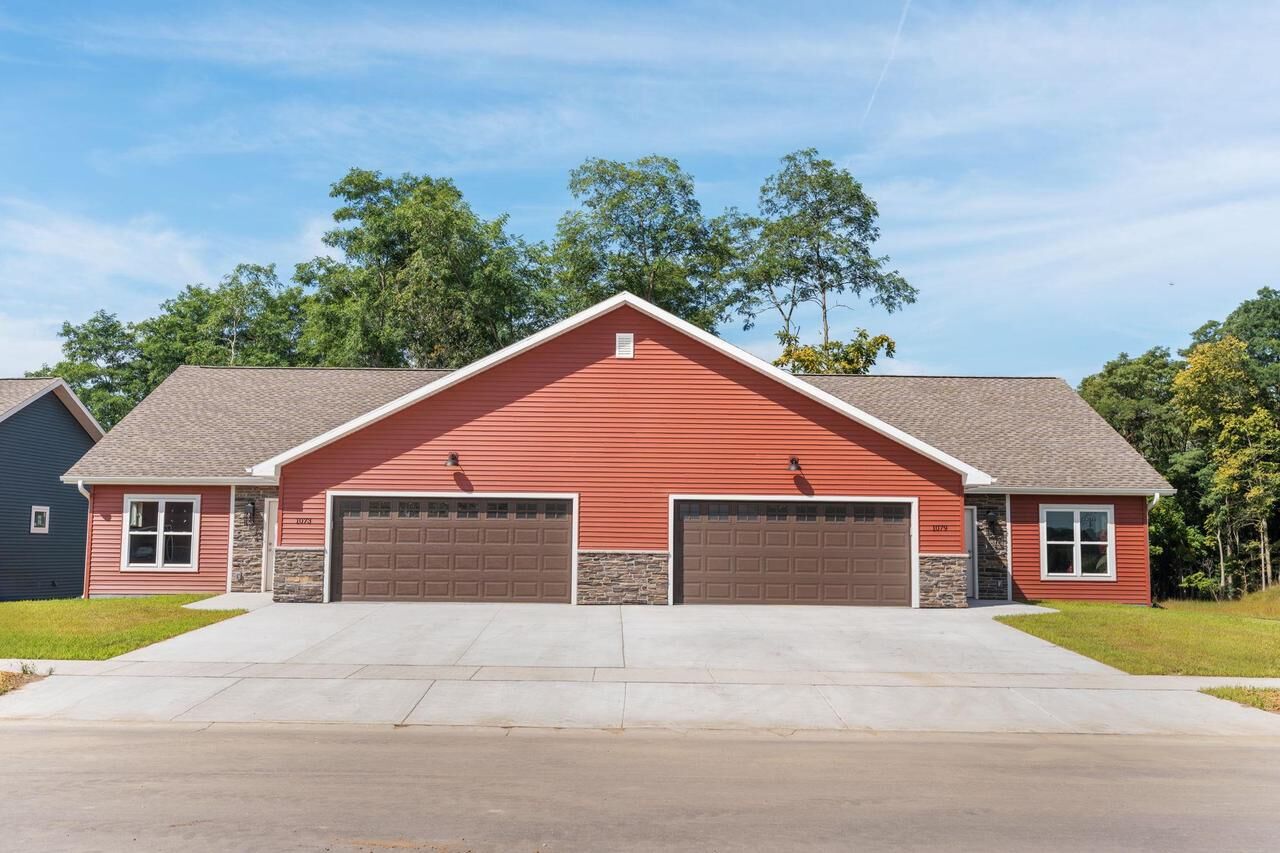 Property Photo:  1024 Armida Court  WI 53959 