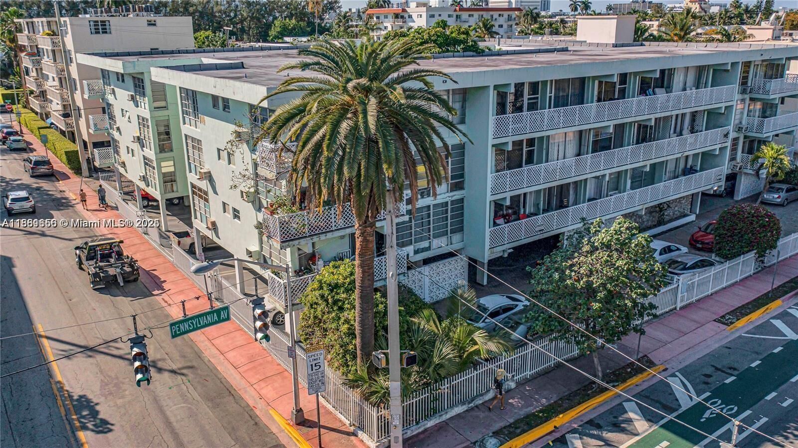 Property Photo:  1400 Pennsylvania Ave 16  FL 33139 