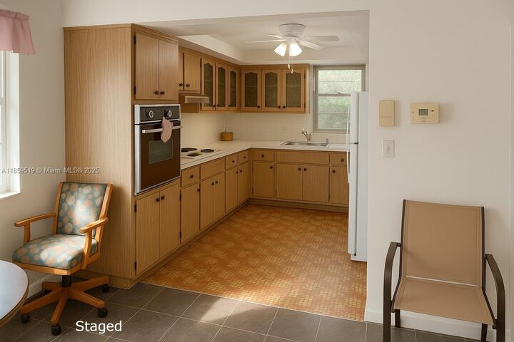 Property Photo:  7521 Grant Ct  FL 33024 
