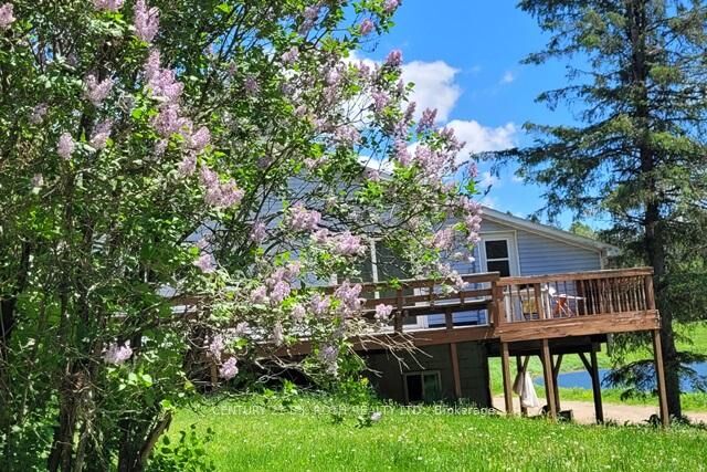 Property Photo: 669 Rye Road ON P0A 1X0