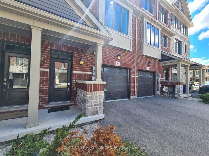 Property Photo: 6 Snowberry Lane ON L8K 0A4
