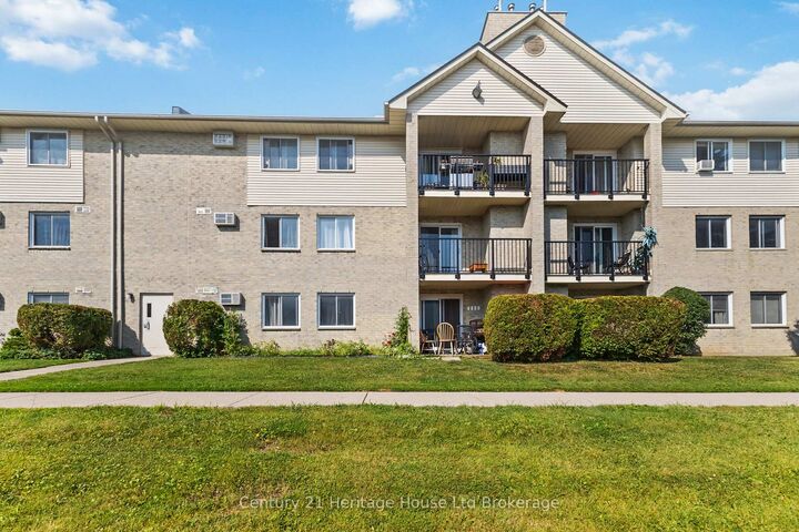 Property Photo: 737 Deveron Crescent 217 ON N5Z 4X9