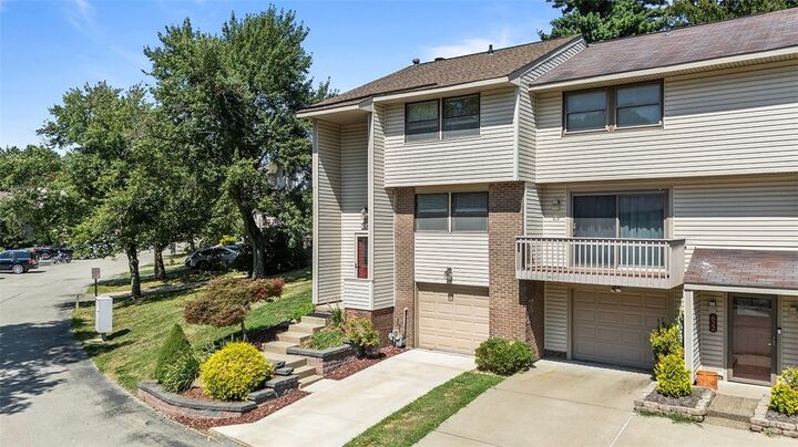 Property Photo: 624 Deer Watch Rd PA 15017