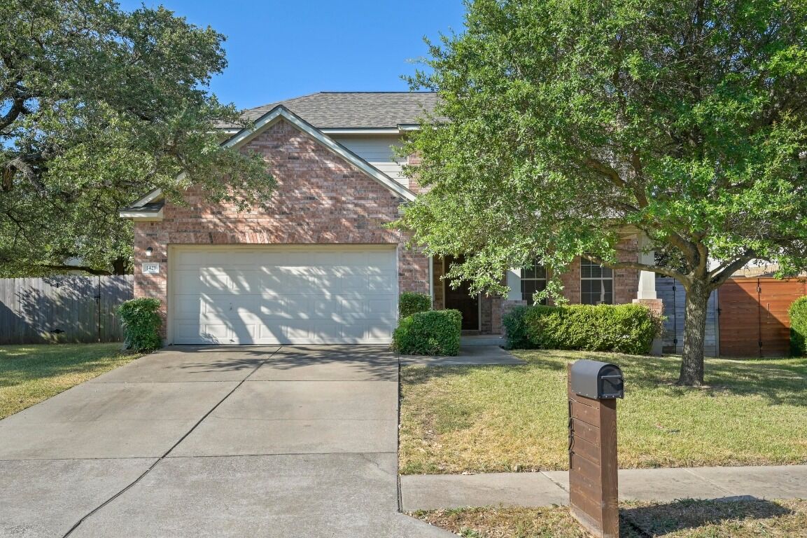 Property Photo: 1421 Gorham Street TX 78758