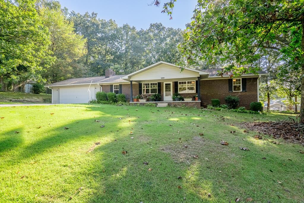 Property Photo: 2018 Tillman Drive GA 30721