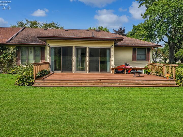 Property Photo: 1909 South Main St. OH 43410