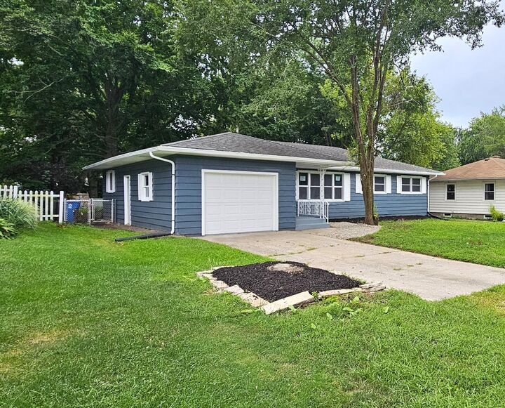 Property Photo:  505 Jefferson Avenue  IN 46304 