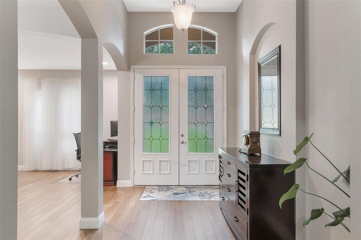 Property Photo: 313 Courtlea Park Drive FL 34787