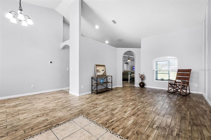 Property Photo:  4119 Maidu Court  FL 34772