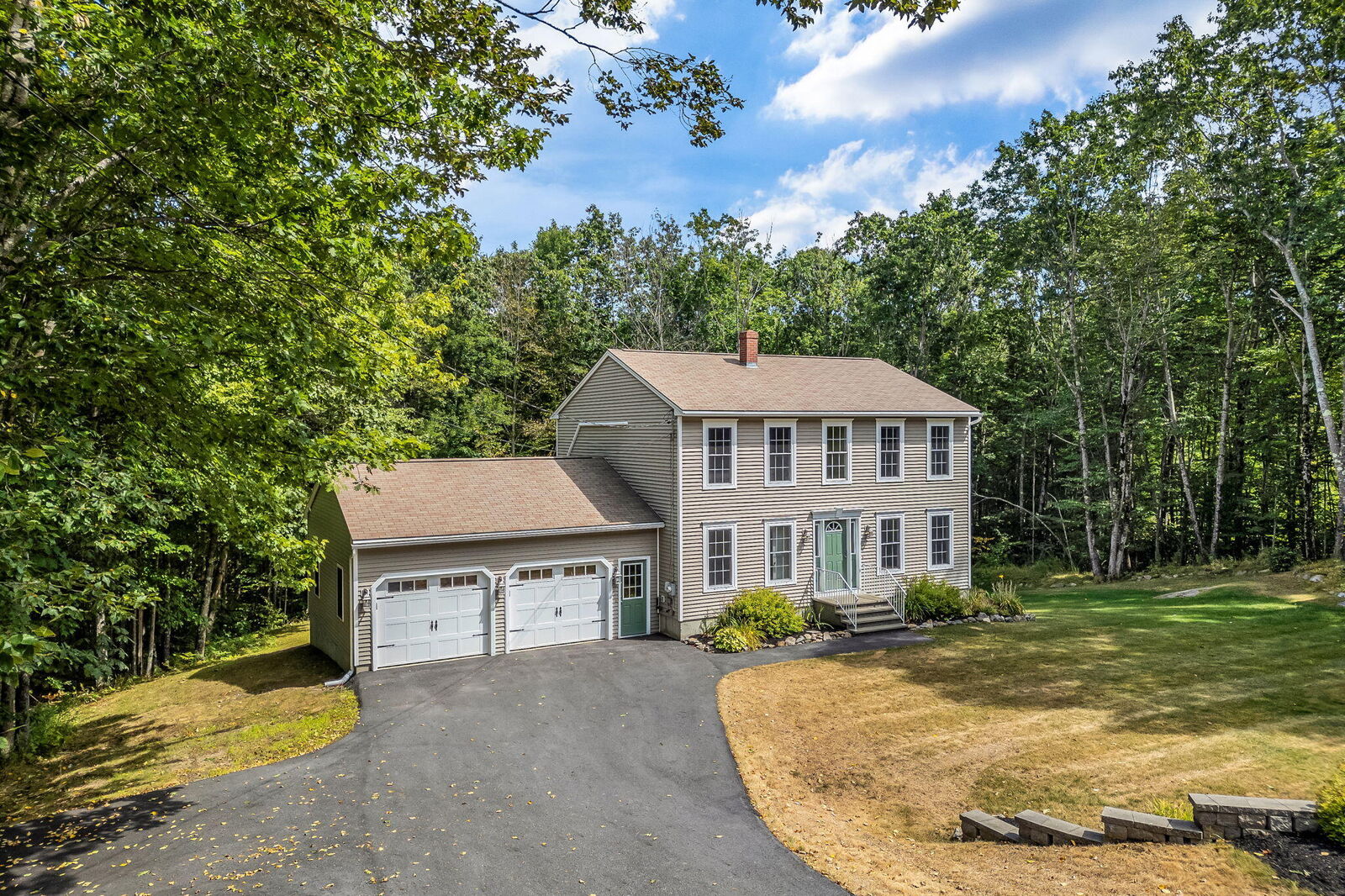 Property Photo: 29 Pond Ridge Drive ME 04240