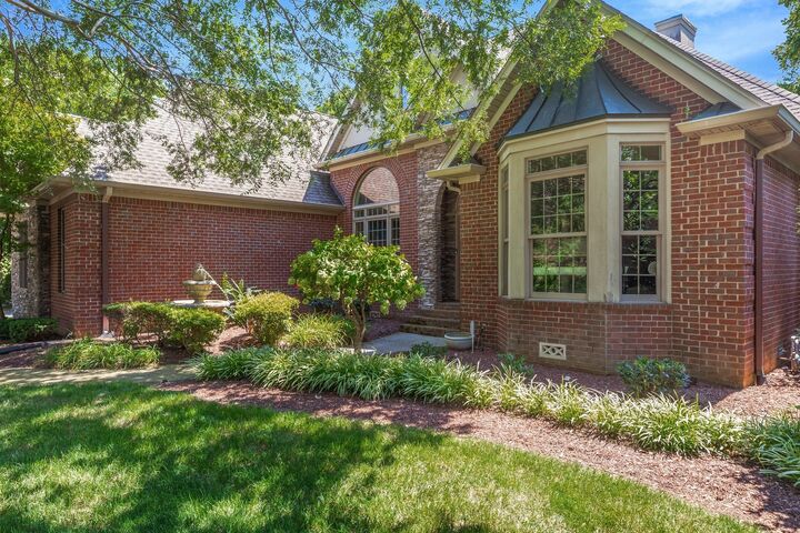Property Photo: 1504 Winterberry Dr TN 37130