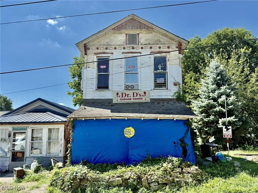 Property Photo:  807 Rigby Street  OH 43920 