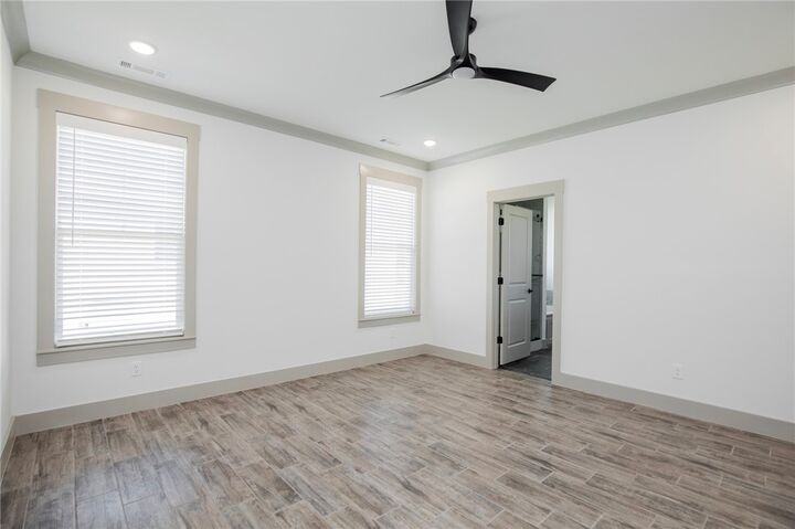 Property Photo:  108 White Oak Street  AR 72734 