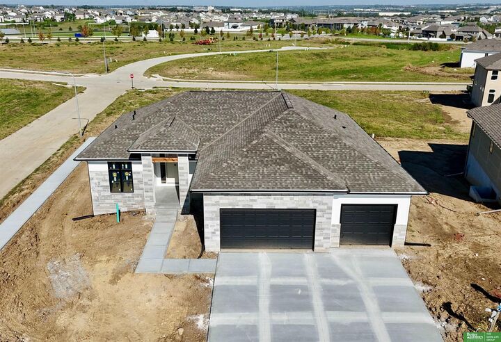 Property Photo: 10316 Sherman Street NE 68046