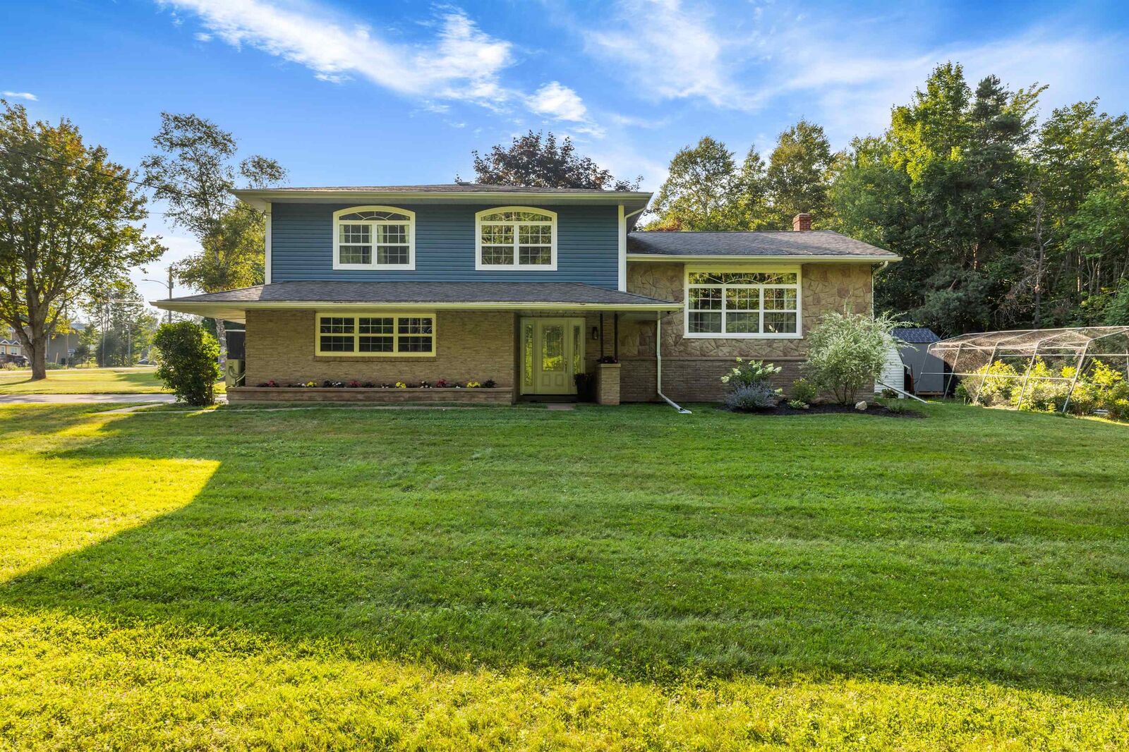 Property Photo: 141 Sherwood Forest Drive PE C0A 1J0