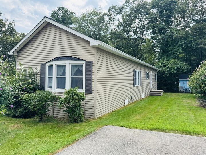 Property Photo: 91 Tavitian Blvd MA 01752