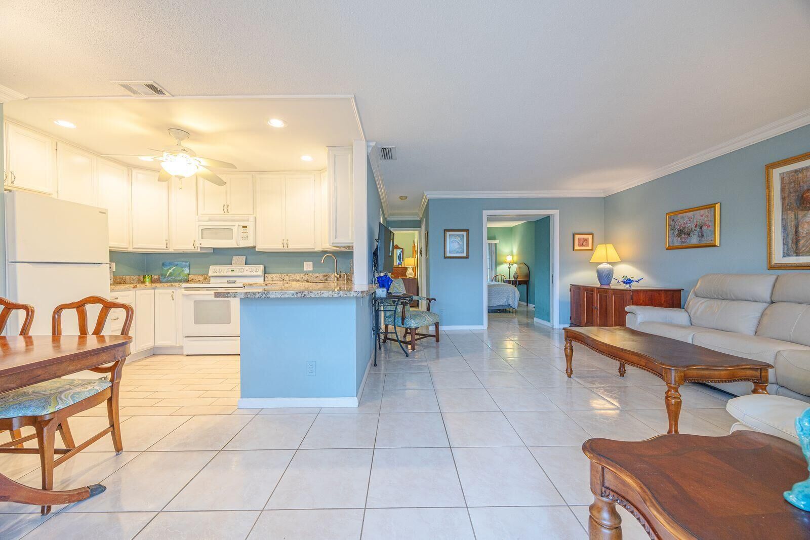 Property Photo:  5505 N Ocean Boulevard 8-108  FL 33435 