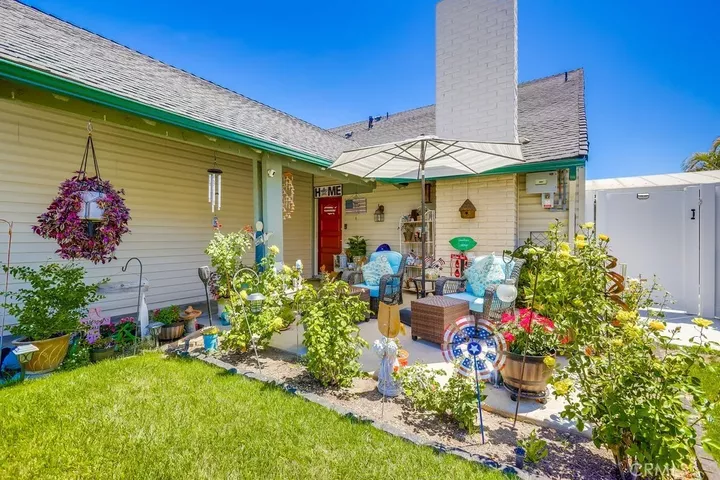 Property Photo: 11634 Talaud Street CA 90630