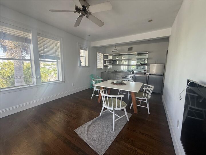 Property Photo: 1027 Pennsylvania Ave 301 FL 33139