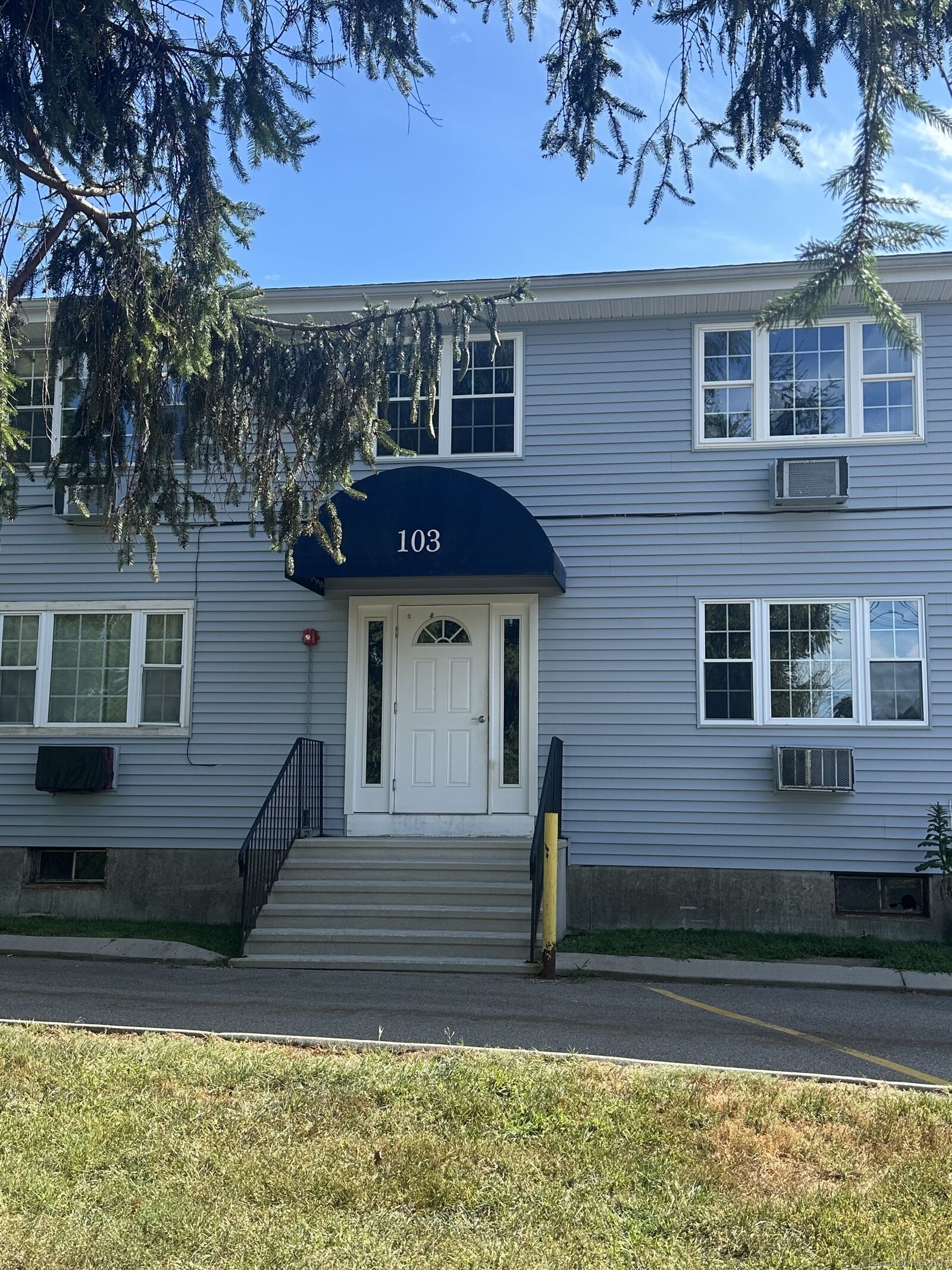 Property Photo: 103 Horse Pond Road CT 06420