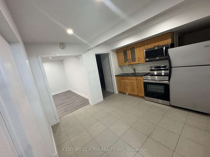 Property Photo: 23 Argonne Crescent ON M2K 2K2