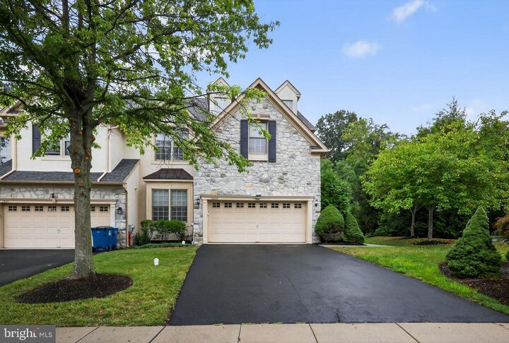 Property Photo: 1555 Sloan Way PA 19002