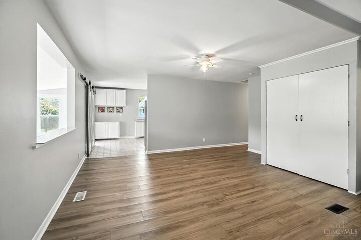 Property Photo: 3316 Suwanee Court OH 45244
