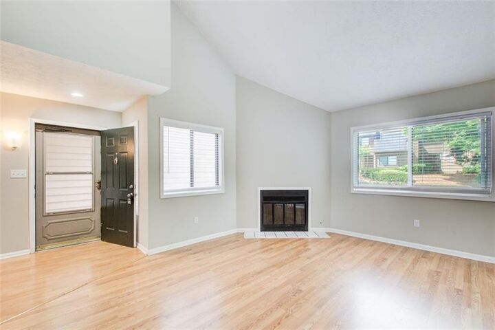 Property Photo:  1301 Parkaire Crossing  GA 30068 