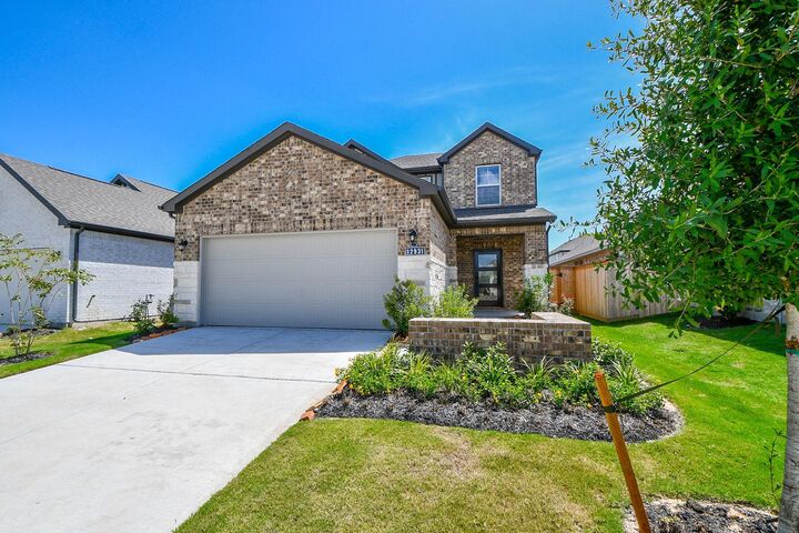 Property Photo: 12931 California Palm Court TX 77433