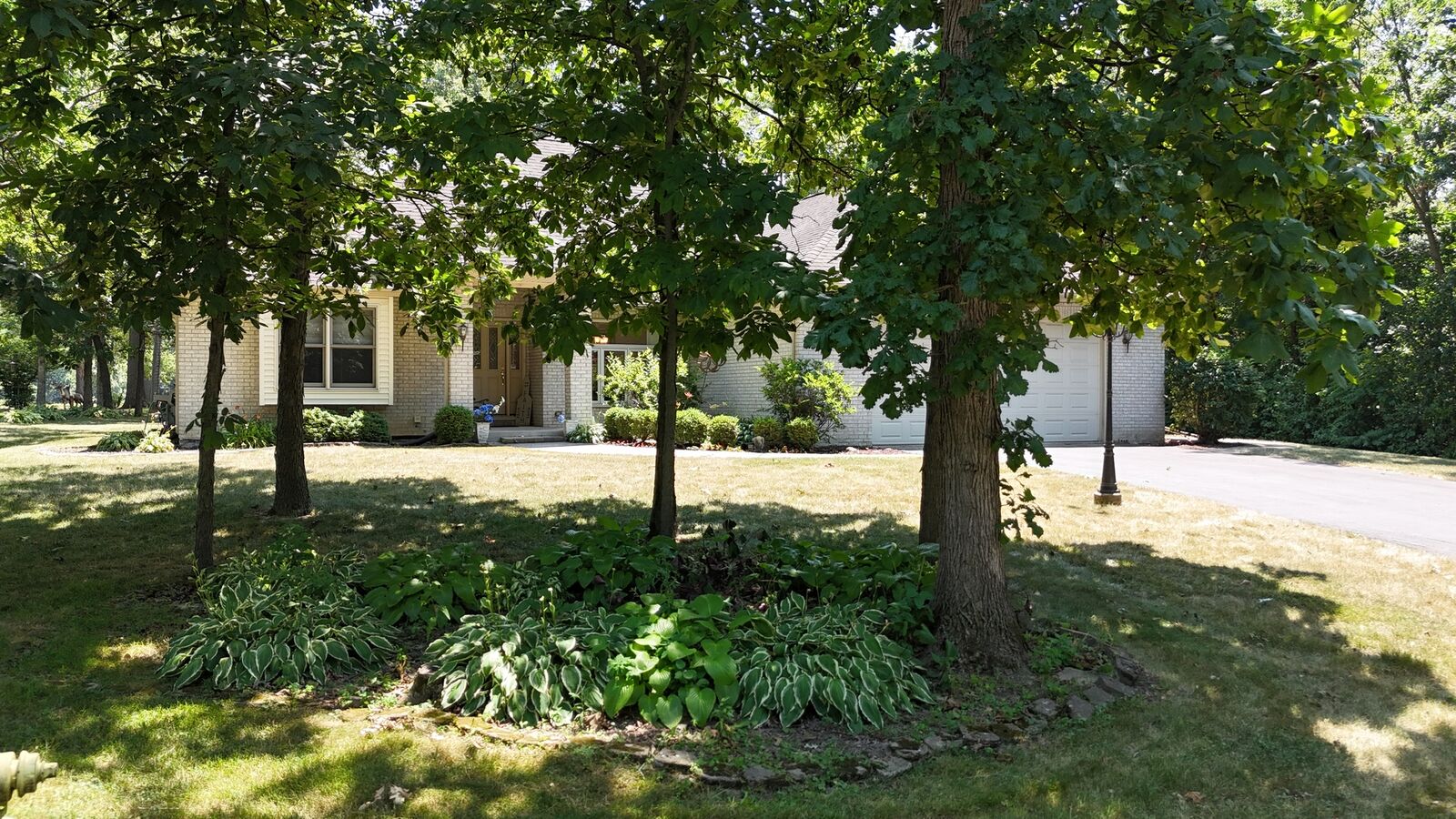 Property Photo: 630 Huntley Terrace IL 60417
