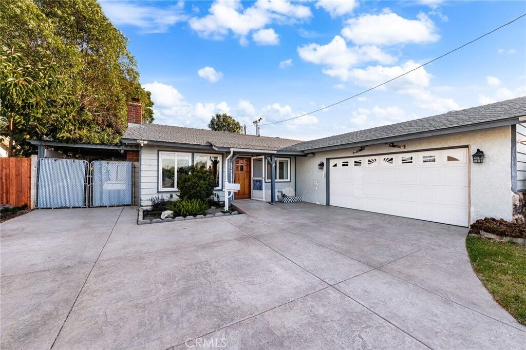 Property Photo: 1048 Bluecrest Street CA 92882