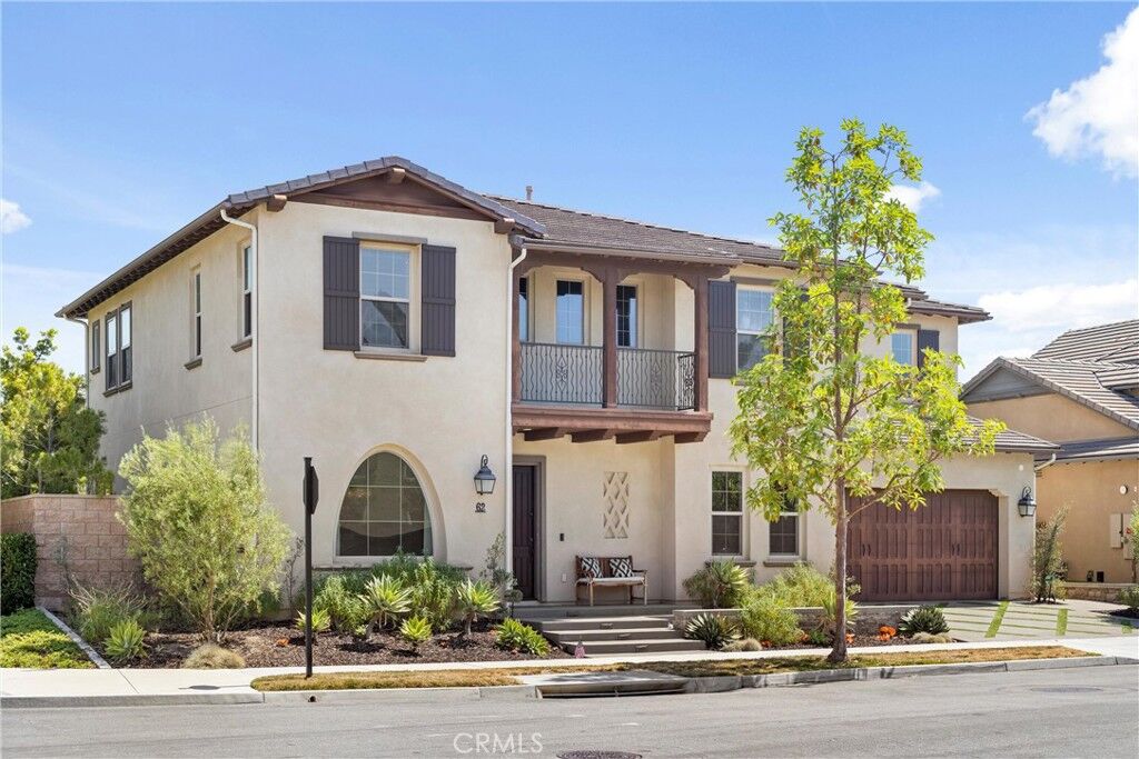 Property Photo: 62 Holmes Place CA 92782