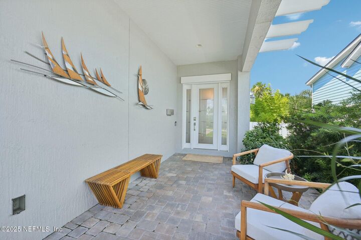 Property Photo:  2808 2nd Street S  FL 32250 