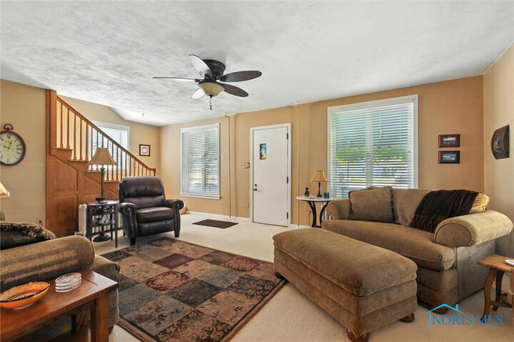 Property Photo: 702 Center Street OH 43506