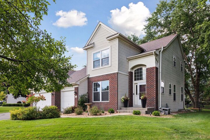 Property Photo:  9421 Tyne Lane  MN 55077 