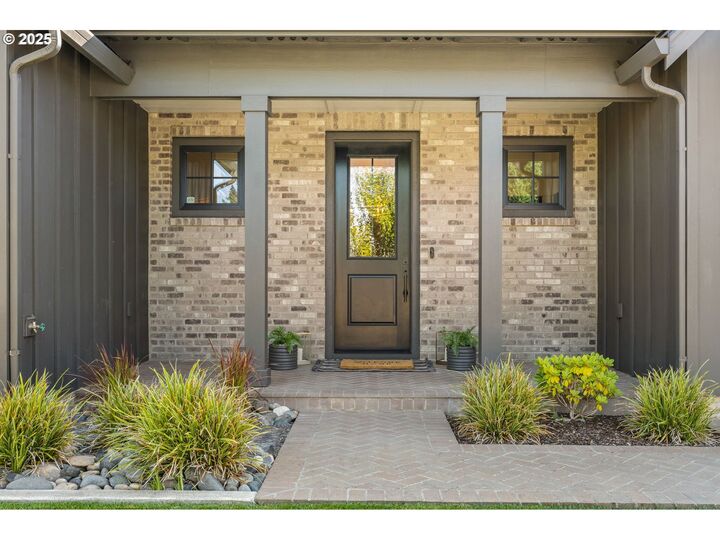 Property Photo:  11213 NW 40th Ave  WA 98685 
