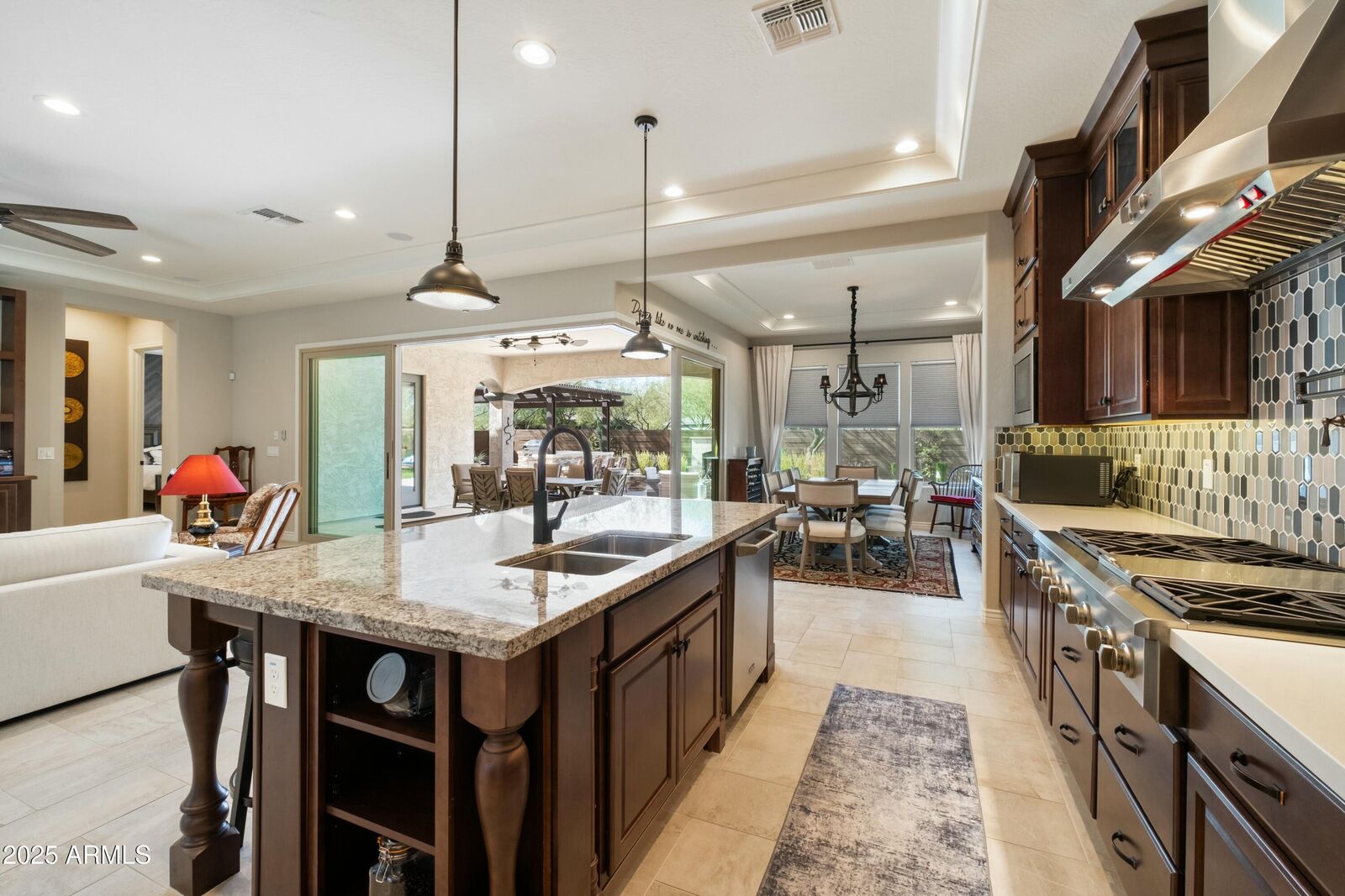 Property Photo:  22410 N 29th Place  AZ 85050 