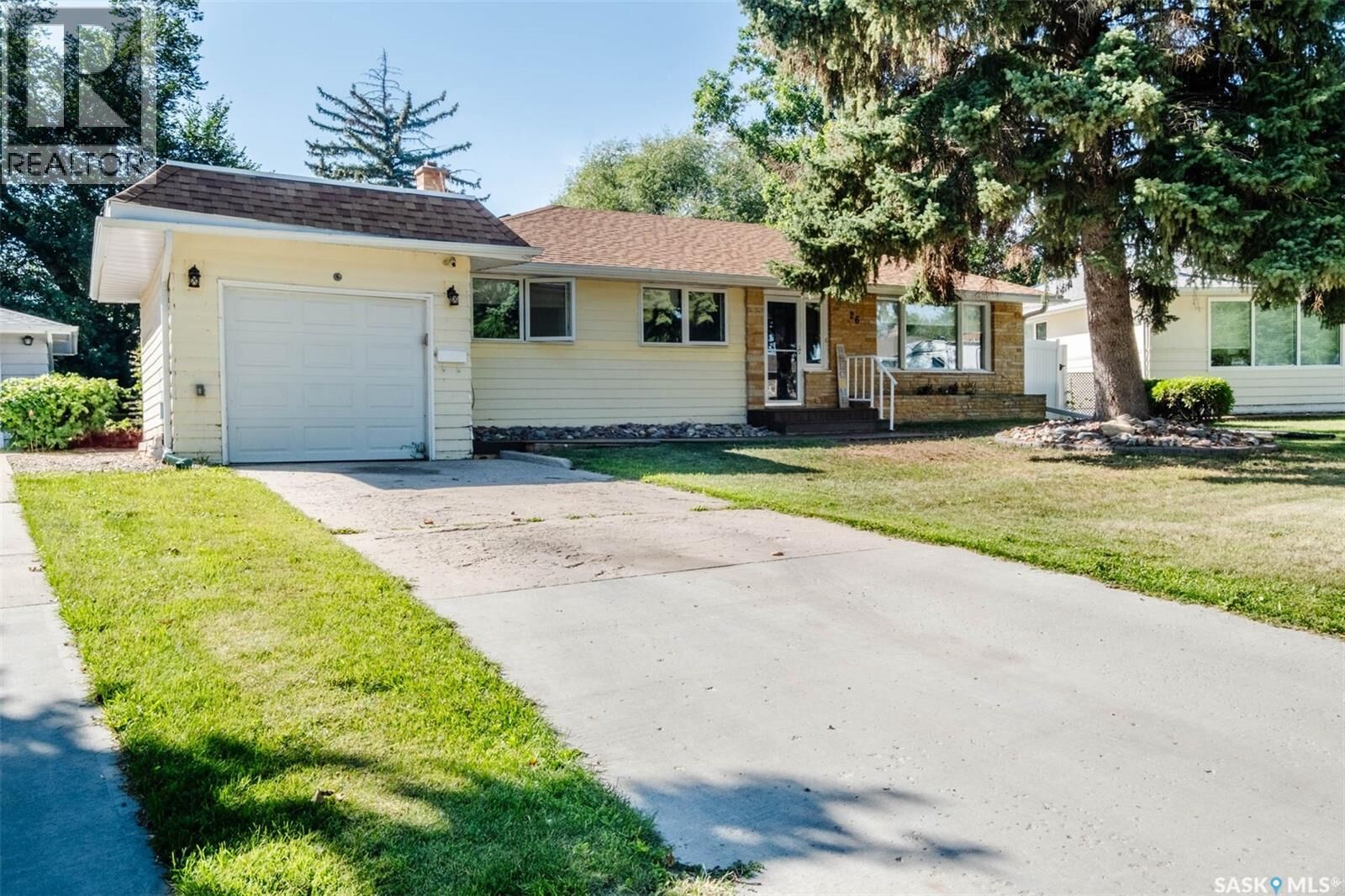 Photo de la propriété: 26 Lamont Crescent SK S4S 4A4