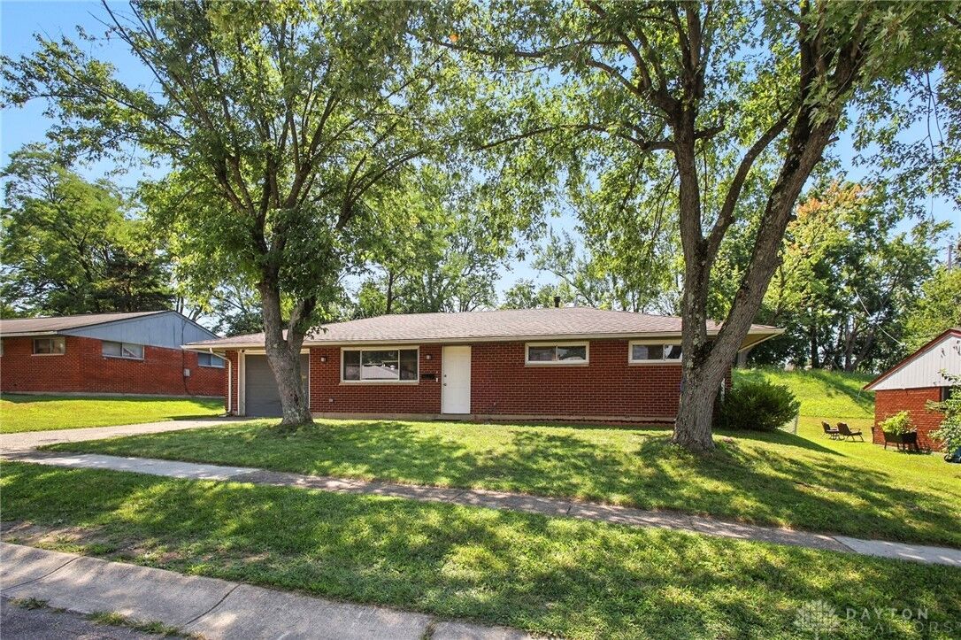 Property Photo:  6850 Hubbard Drive  OH 45424 